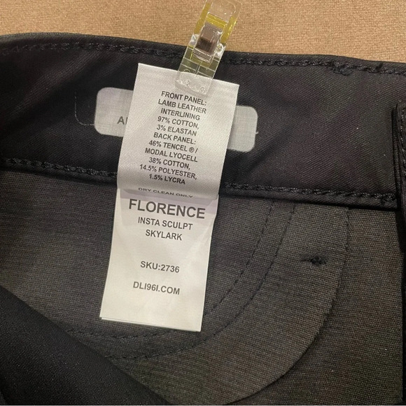 DL1961 Florence Lamb Leather Instasculpt Pants Size 28 - Picture 11 of 16